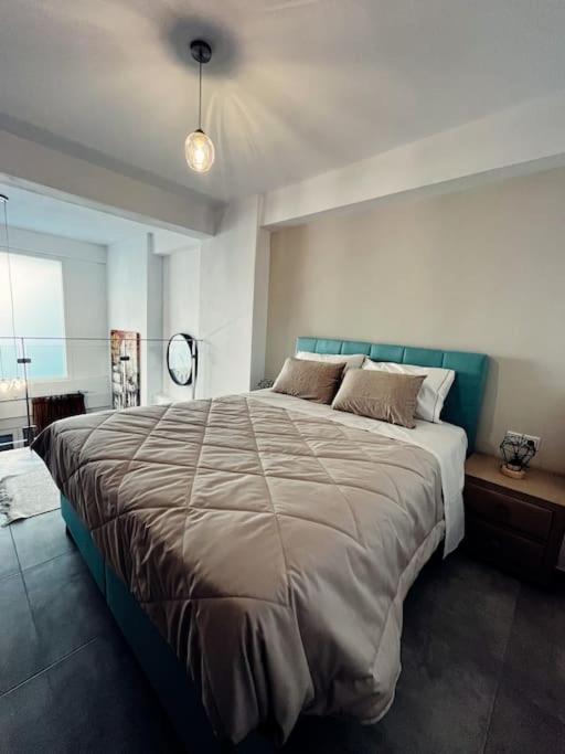 Ferienwohnung Escala Luxury Loft 2 In The Center &Free Parking Volos Exterior foto