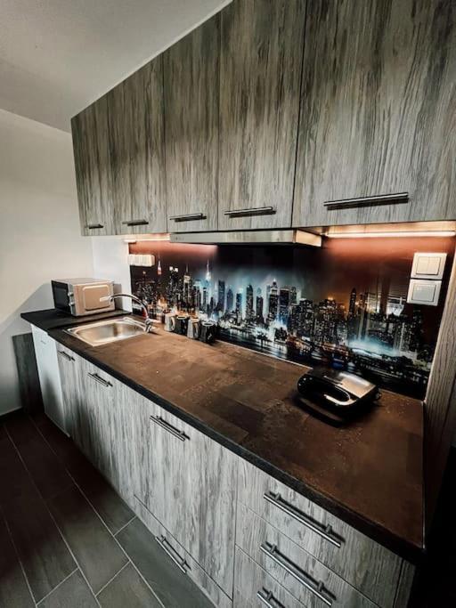 Ferienwohnung Escala Luxury Loft 2 In The Center &Free Parking Volos Exterior foto