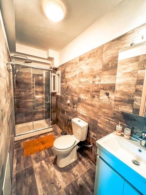 Ferienwohnung Escala Luxury Loft 2 In The Center &Free Parking Volos Exterior foto